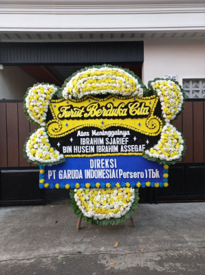 Papan Bunga Duka di Tambakrejo